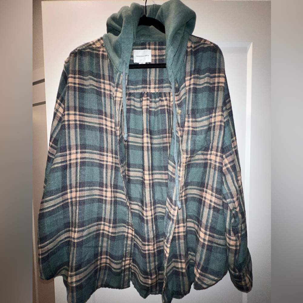 American eagle button up flannel shirt